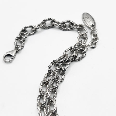 regal chain necklace